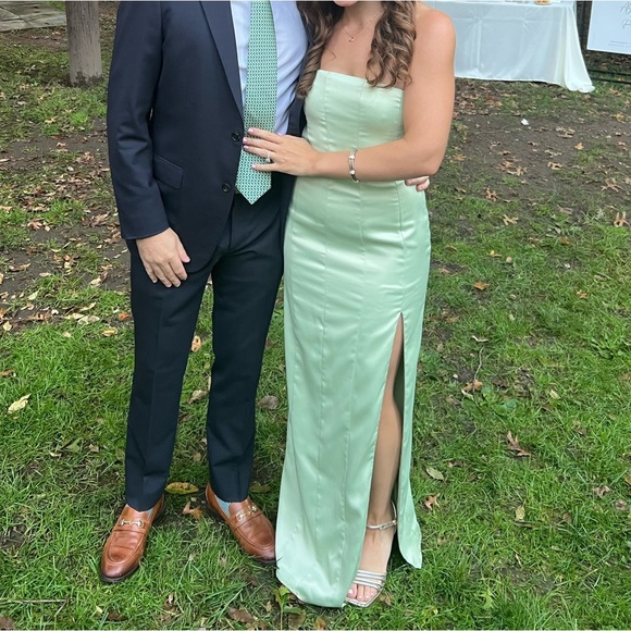 Lovers and Friends Bellamy Gown in Sage Green - Picture 4 of 5